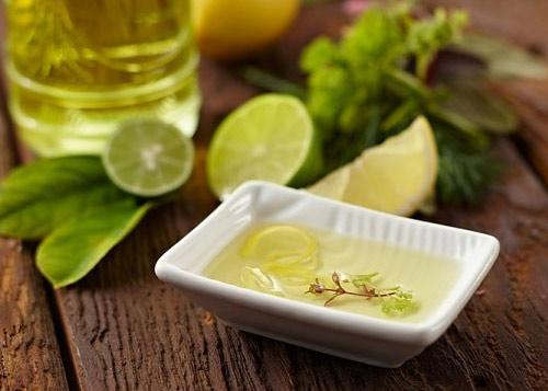 4 công thức dưỡng da dễ làm tại nhà từ quả chanh (1) 4 công thức dưỡng da dễ làm tại nhà từ quả chanh (1)