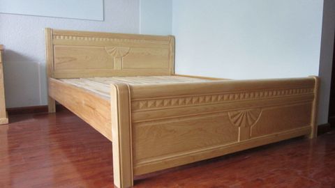 giường sồi kiểu quạt 1,8m