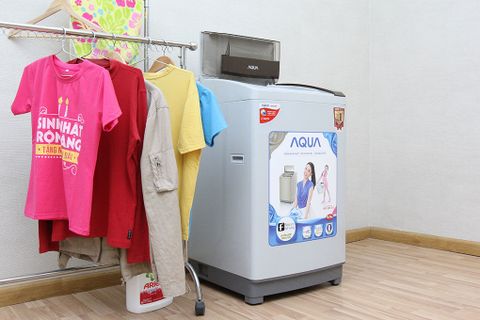 Máy giặt Aqua 9kg AQW S 90ZT
