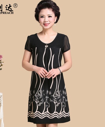 áo đầm tuổi trung niên 05