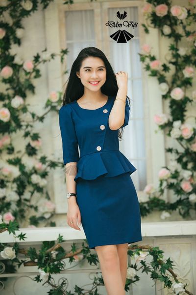 thoi trang vay trung nien 6a