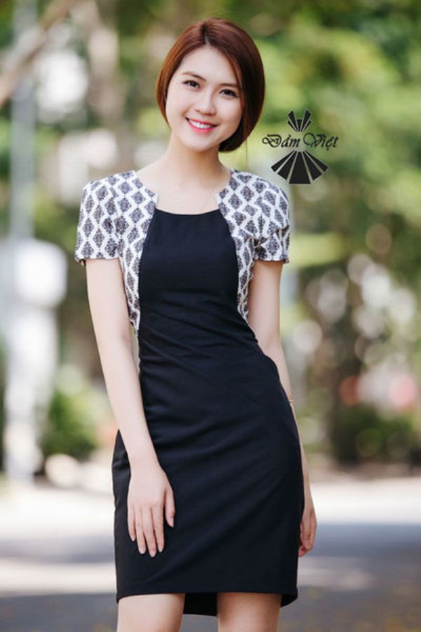Đầm cho phụ nữ trung niên