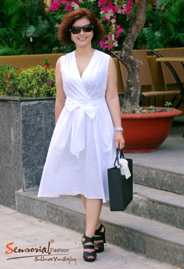Đầm thời trang tuổi 40