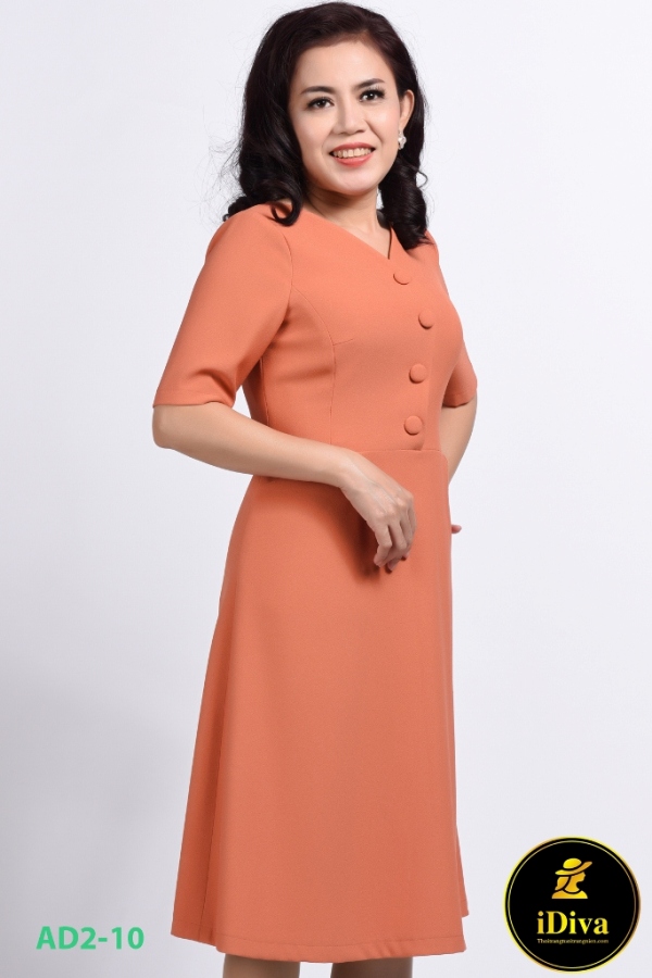 Váy đẹp tuổi trung niên