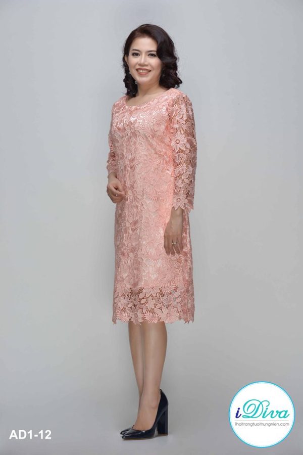 Váy dành cho tuổi trung niên