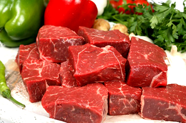 Thịt bò cung cấp nhiều protein giúp quá trình phát triển cơ bắp hiệu quả hơn.
