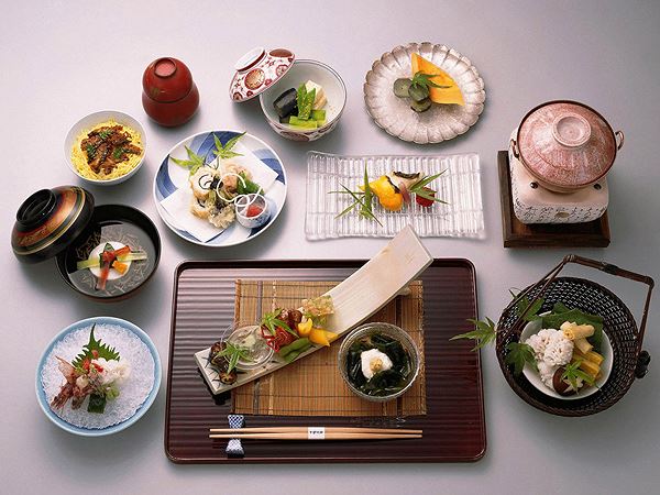 Ăn nhiều lần trong ngày giúp bạn cải thiện cân nặng hiệu quả
