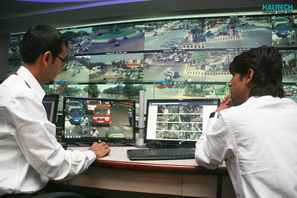 lap-dat-he-thong-camera-giam-sat-giao-thong-ro-net-tron-goi-chi-tu-7tr-03