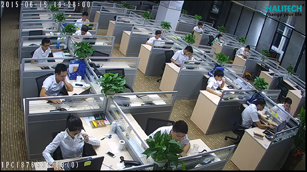 lap-dat-camera-nha-xuong-tron-goi-gia-re-trong-5-giay-tai-tphcm-02