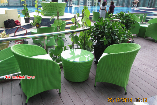 Bàn ghế nhựa giả mây