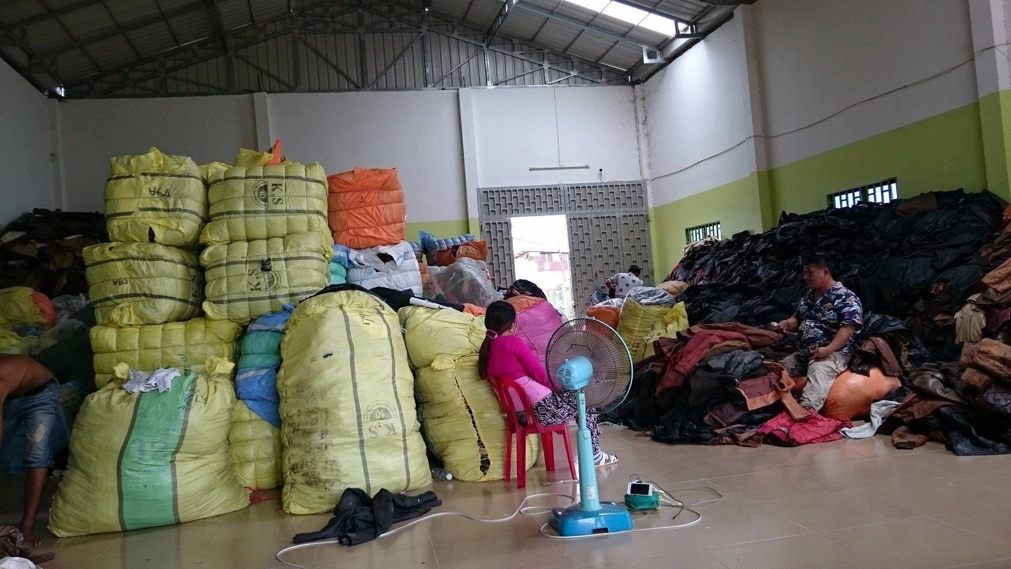 áo da nam nữ xịn hàng thùng
