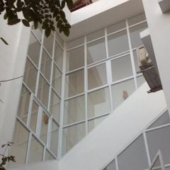 Vách thông tầng ngõ 35 số nhà 12 yên hòa cầu giấy
