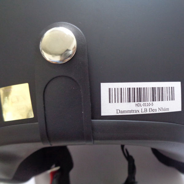 Nón bảo hiểm Damtrax 3/4 đen nhám