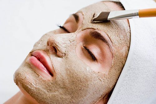 4 cách dưỡng da mặt trắng hồng sau khi sinh