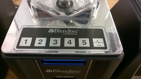 bàn phím máy xay Blendtec Spacesaver