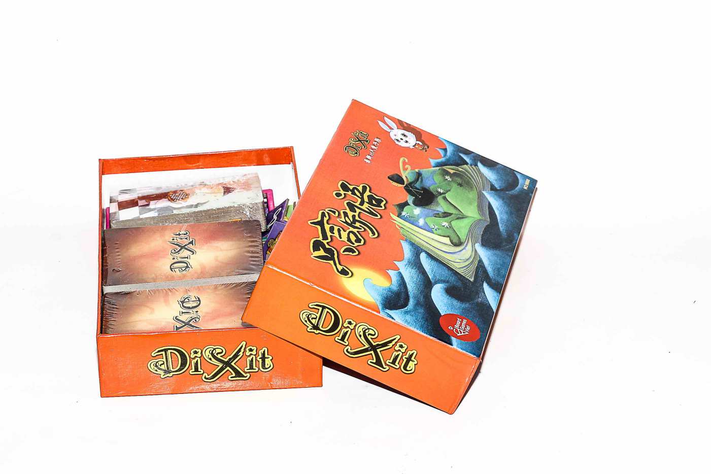 Dixit 1+2 Board Game - Người kể chuyện