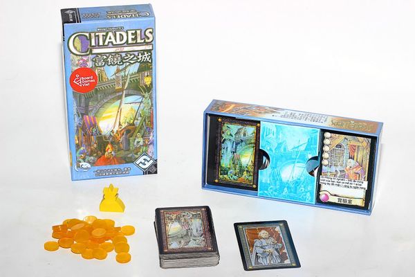 Citadels Board game - Xây dựng thành phố