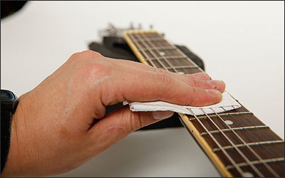 Cách bảo quản đàn Guitar