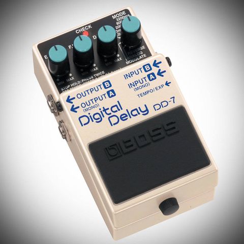 BOSS DD-7 DIGITAL DELAY