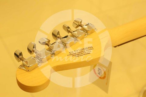 FENDER SQUIER 0310001570 BULLET STRATOCASTER TREMOLO