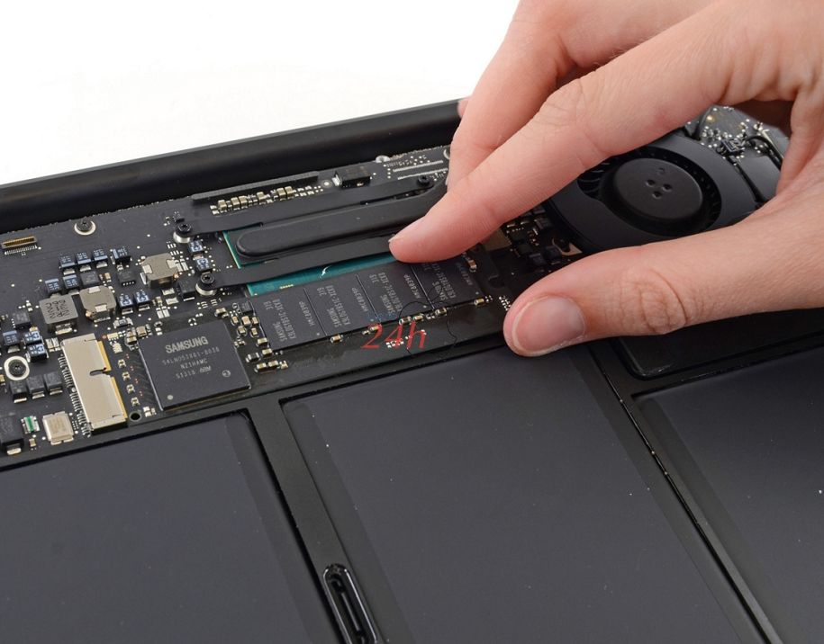 Sửa Macbook lấy liền uy tín