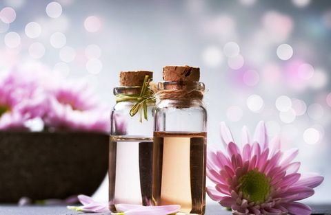 Tinh dầu và hương liệu trong mỹ phẩm tinh-dau-va-huong-lieu-trong-my-pham