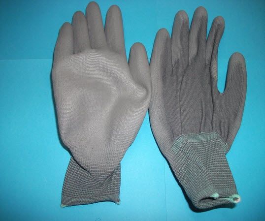 Găng tay polyester màu xám phủ PU lòng bàn tay
