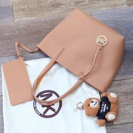 Túi xách Michael Kors dáng NVF kèm VÍ - Đẹp102
