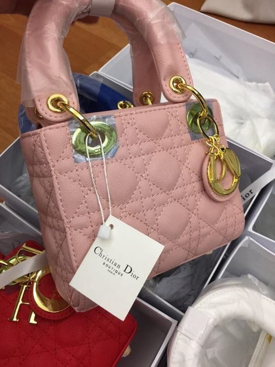 Túi Xách Dior 3 ô Super da cừu thật 100% - Giá 650.000 - Đẹp 102t