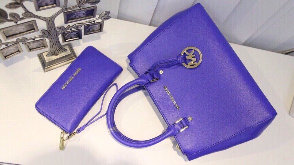 Túi Xách Michael Kors Hàng Chuẩn F1 dáng Prada - Giá : 650.000 - Đẹp 102