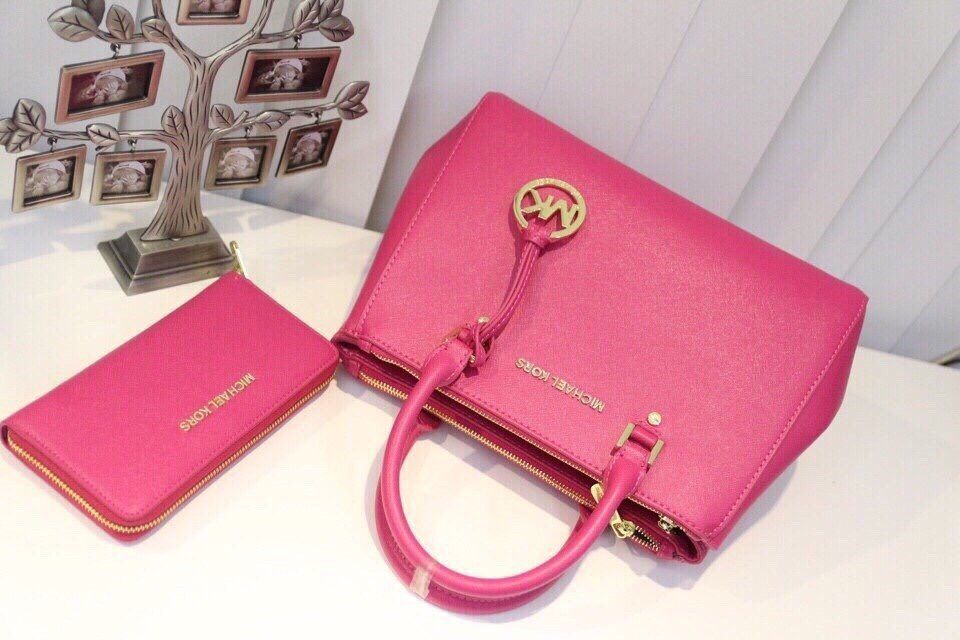 Túi Xách Michael Kors Hàng Chuẩn F1 dáng Prada - Giá : 650.000 - Đẹp 102