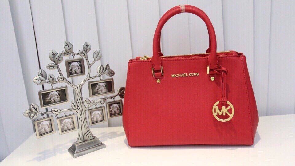 Túi Xách Michael Kors Hàng Chuẩn F1 dáng Prada - Giá : 650.000 - Đẹp 102