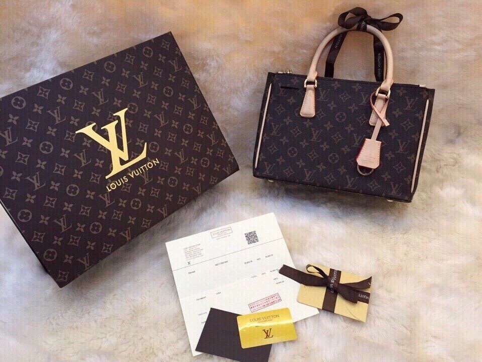 Túi Xách Lv Hàng Chuẩn f1 - Giá 650.000 -Đẹp 102