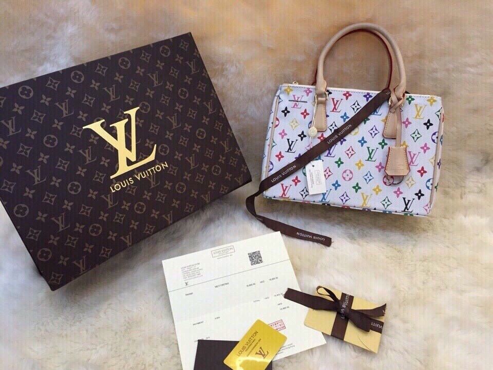 Túi Xách Lv Hàng Chuẩn f1 - Giá 650.000 -Đẹp 102