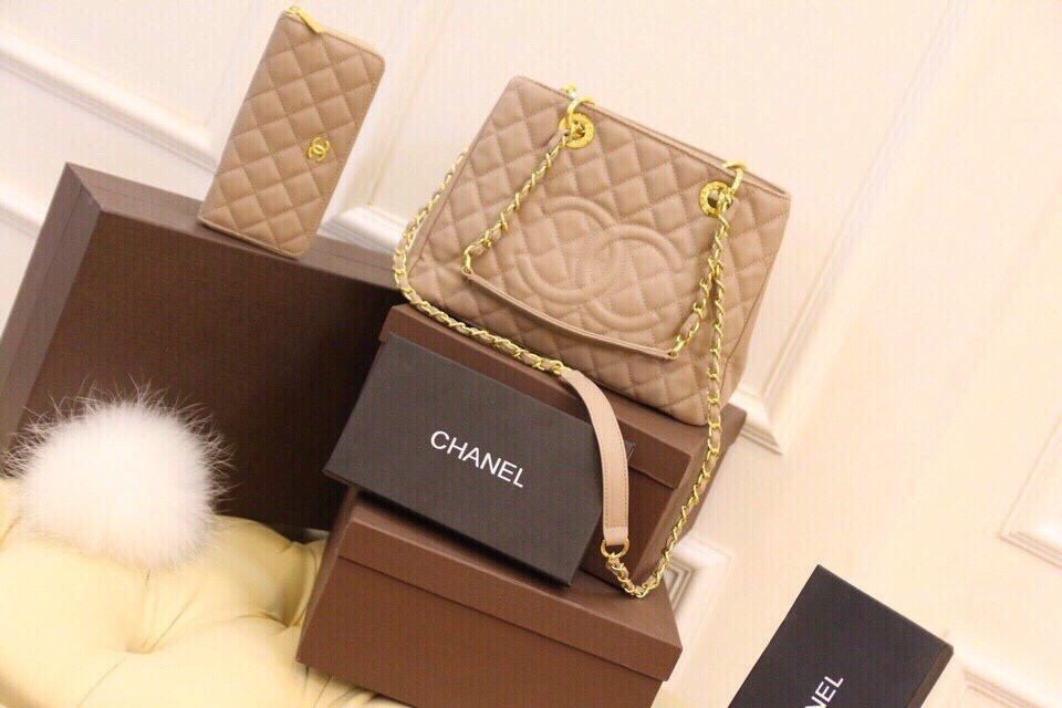 Túi xách Chanel shopping fake 1 da trơn lì - Giá 590.000đ - Shop Đẹp102