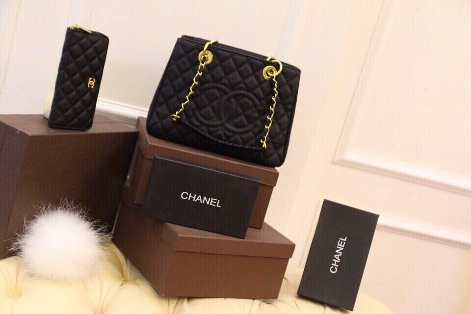 Túi xách Chanel shopping fake 1 da trơn lì - Giá 590.000đ - Shop Đẹp102