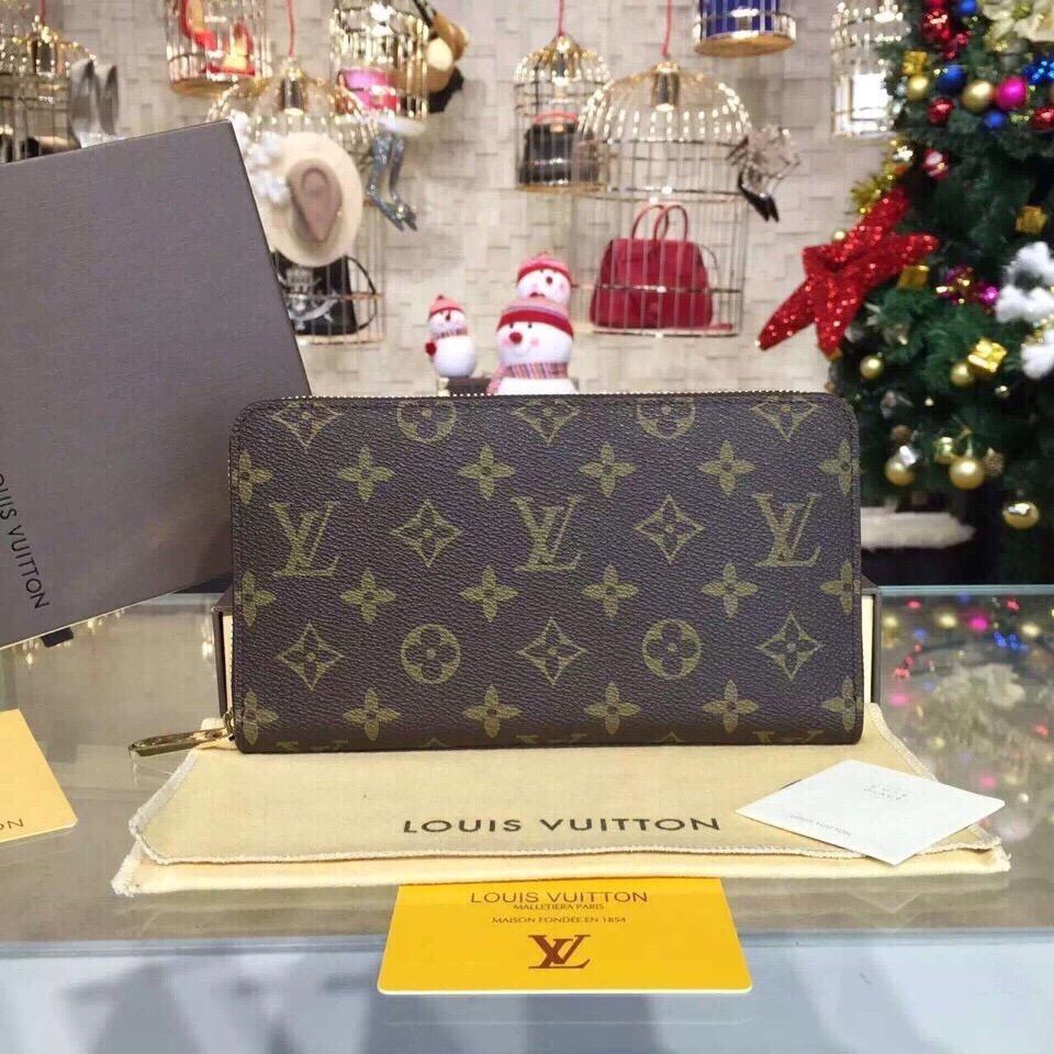 Ví cẩm tay Lv hàng chuẩn fake 1- Giá 300.000đ - Shop Đẹp102