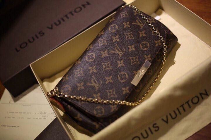 Túi Louis Vuitton Favorite - Giá 550.000đ - Tại Shop Đẹp102