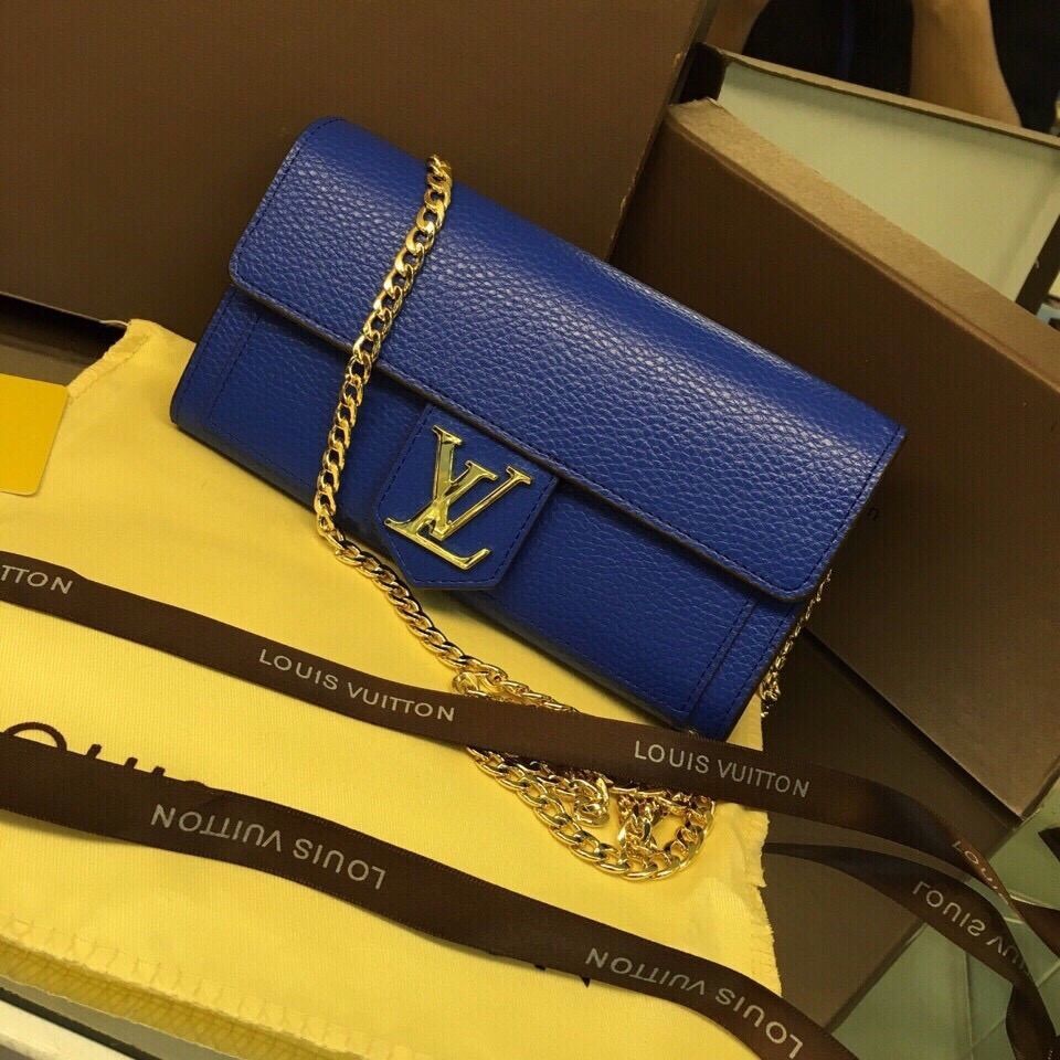 Ví cầm tay Lv hàng Full box - Giao tại Shop Đẹp 102