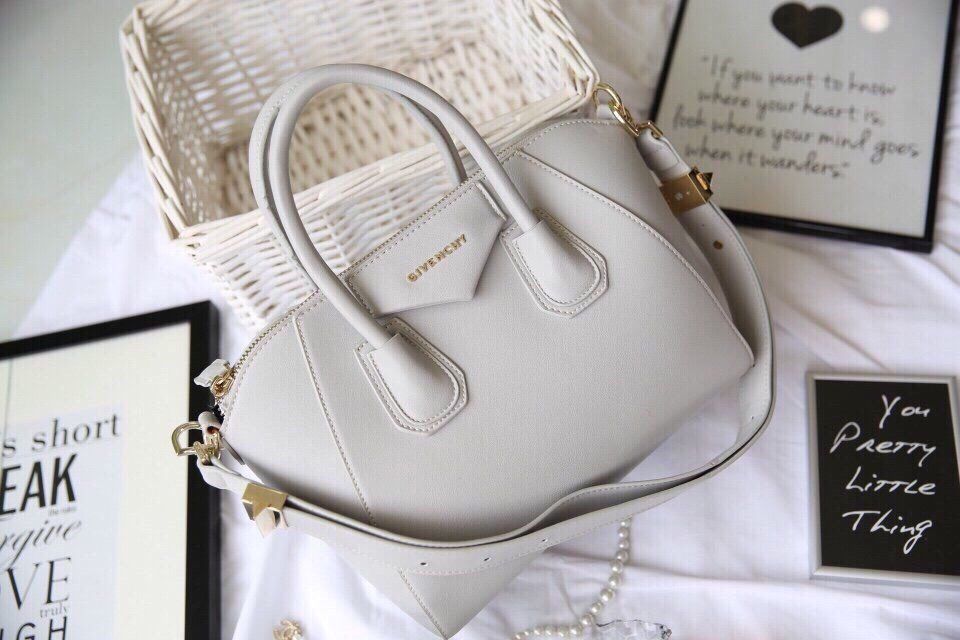 Túi xách Givenchy Antigono hàng chuẩn F1 -Giao tại Shop Đẹp 102