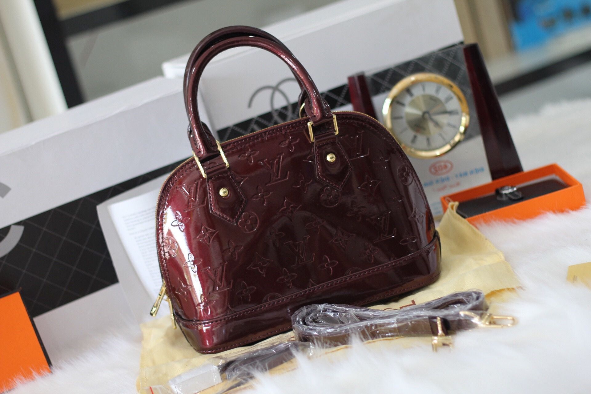 Túi xách Lv Alma BB hàng Super sale - Giao tại Shop Đẹpo 102