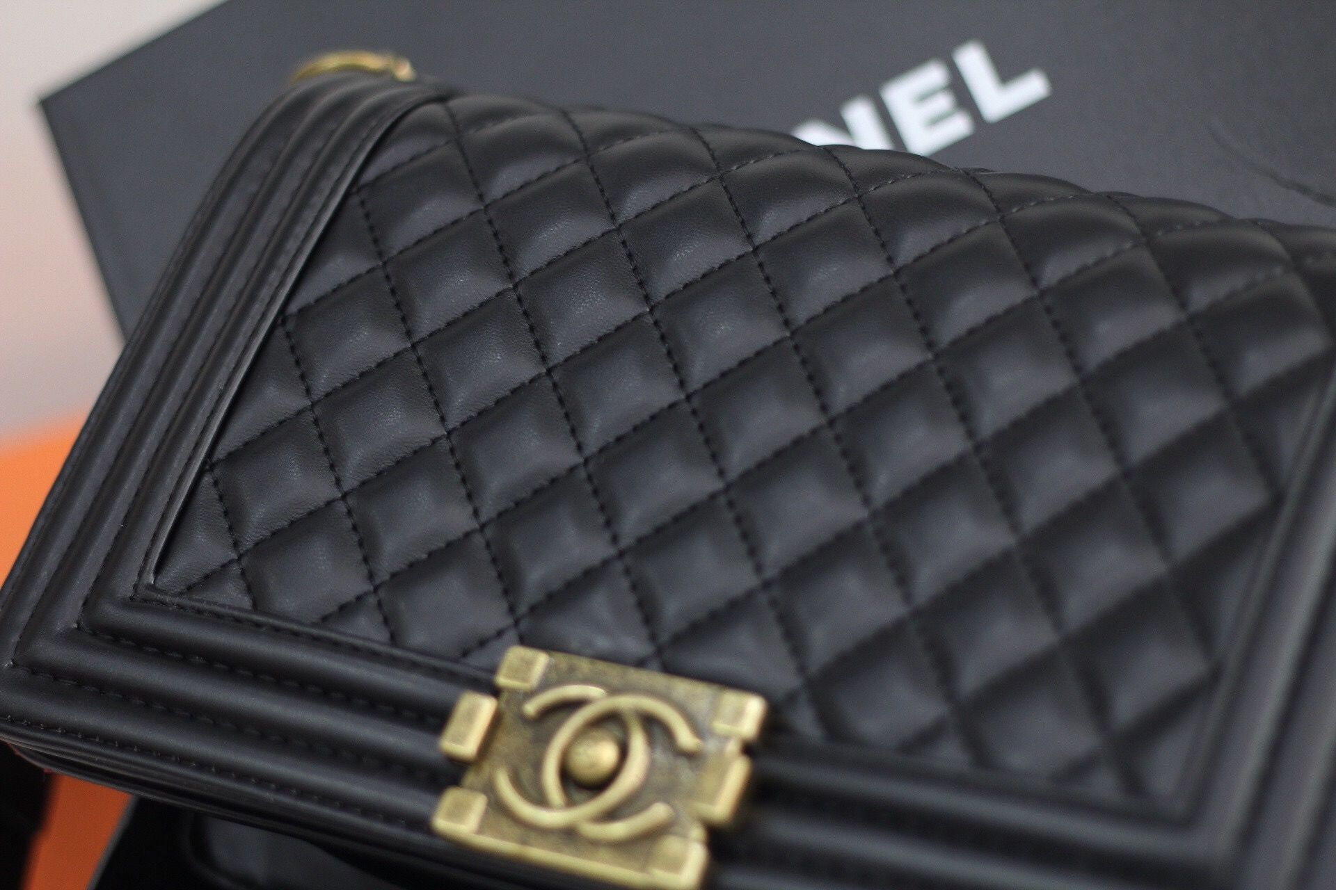 Túi Xách Chanel boy super sale, da thật 100% - Giá 650.000đ - Đẹp102