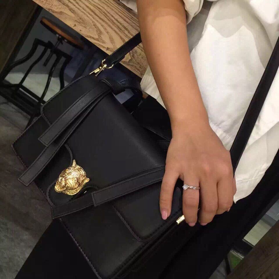 Túi xách Gucci hàng chuẩn F1 size 25cm TX1287- Giao tại Shop Đẹp102