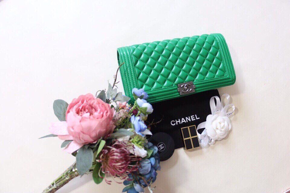 Túi xách Chanel boy clutch new 2016 da trơn hàng chuẩn F1- Giao tại Shop Đẹp102