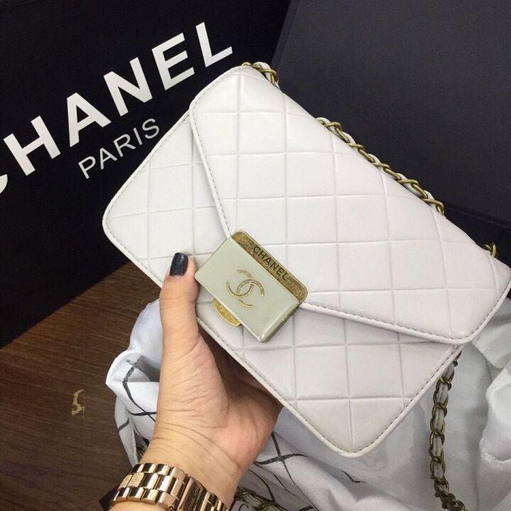 Túi xách chanel khoá đồng 3D hàng chuẩn F1 size 22cm -Giao tại Shop Đẹp102
