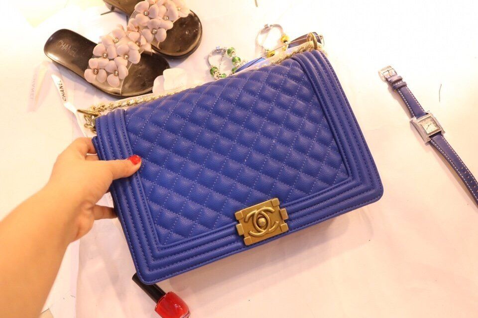 Túi xách Chanel Boy super sale Size 28cm màu xanh cban đẹp