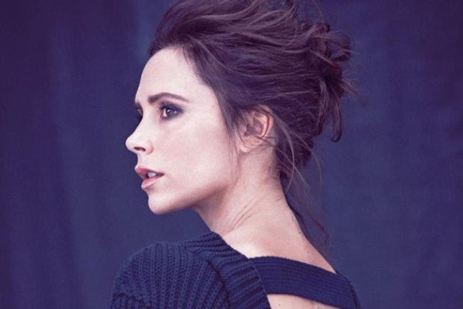 Nguyên nhân khiến Victoria Beckham từ bỏ giày cao gót
