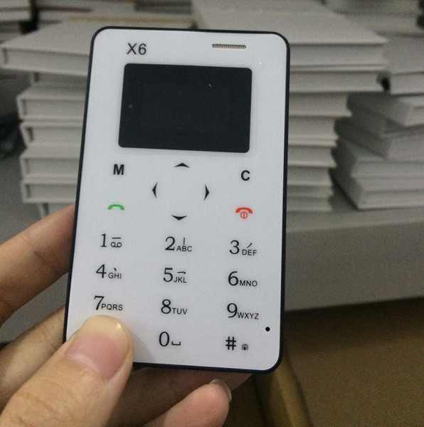 Điện thoại siêu nhỏ như thẻ ATM của hãng AIEK, nhiều tính năng thú vị - 14