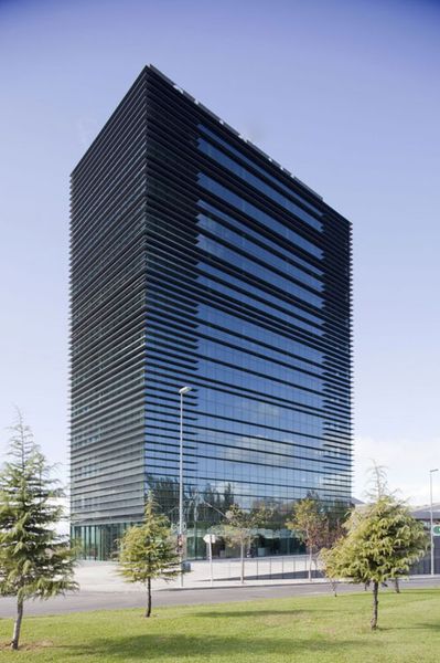 kiến trúc cao ốc văn phòng