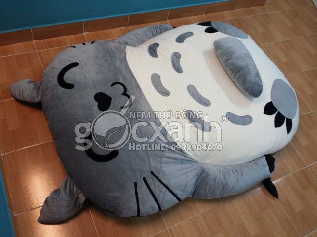 Nệm Totoro Mặt đáng yêu 1.6x2.1m